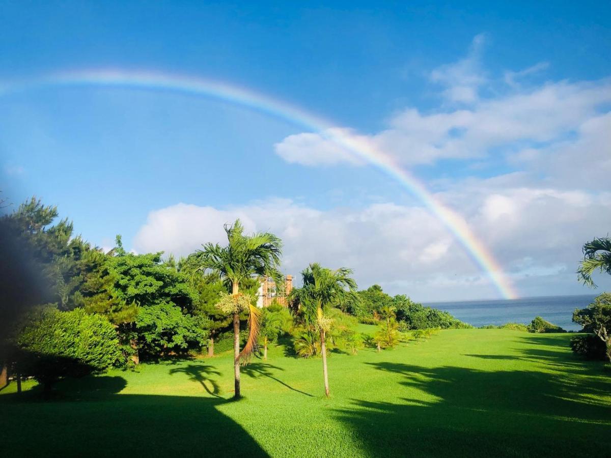 Tsundara Beach Retreat Ishigaki  Экстерьер фото